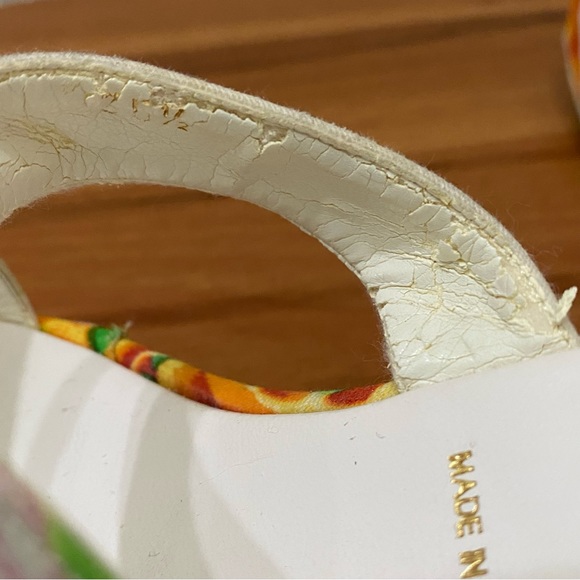 ESCADA White Floral Tropical Beach Wedge Sandals Size 35 1/2 (6-6.5) - Picture 15 of 16